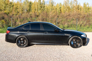 BMW M5 F10 4.4 V8 Twinpower Turbo 560 ZS, 680 NM
