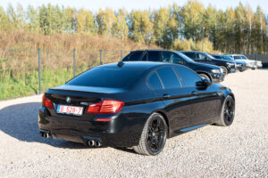 BMW M5 F10 4.4 V8 Twinpower Turbo 560 ZS, 680 NM
