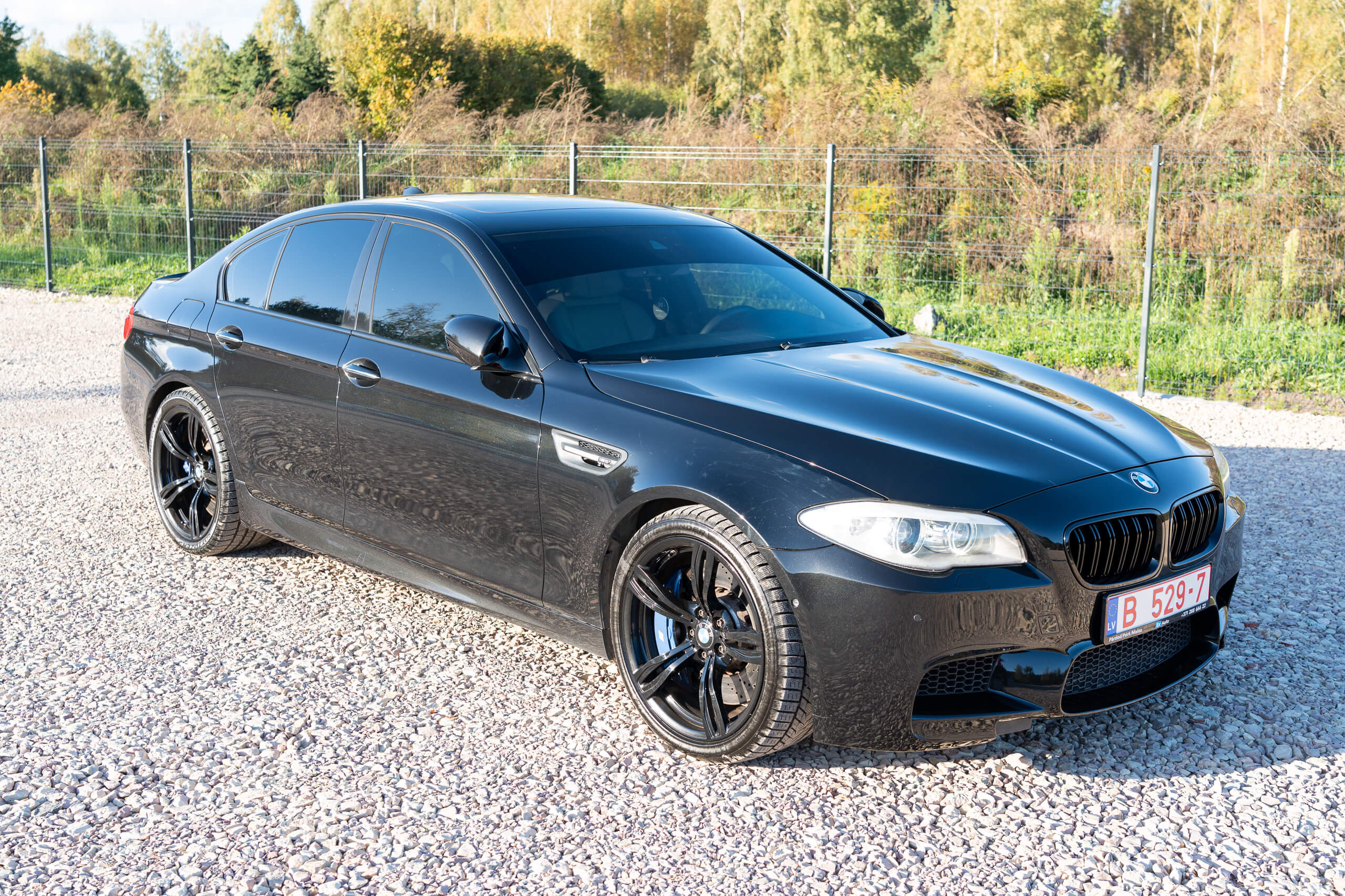 BMW M5 F10 4.4 V8 Twinpower Turbo 560 ZS, 680 NM
